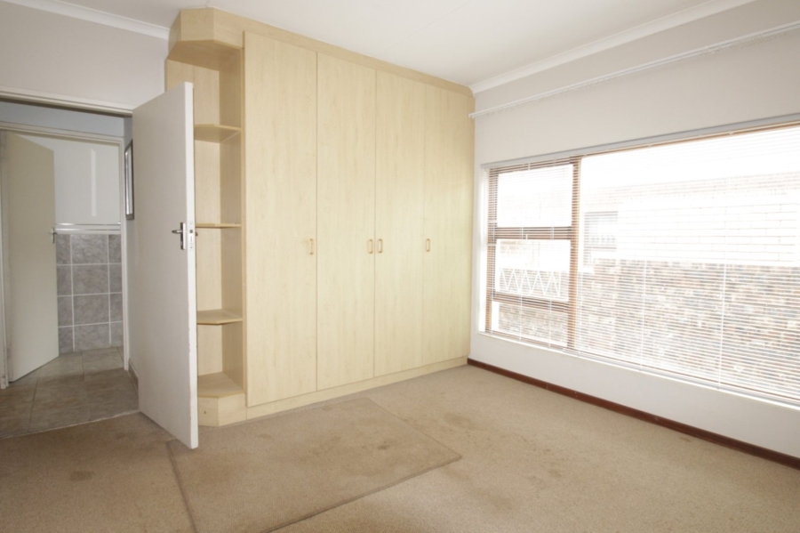 4 Bedroom Property for Sale in Noorsekloof Eastern Cape